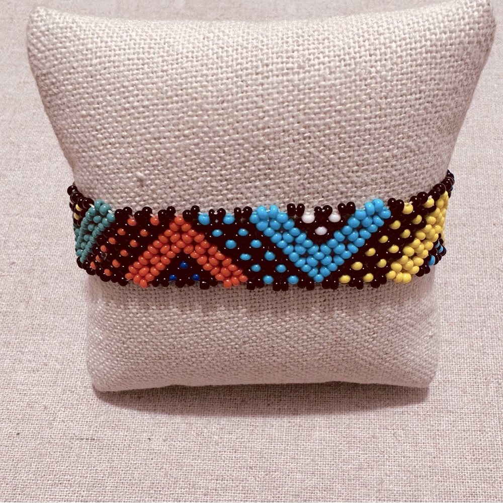 Boutique | Bracelet | Modern Multicolor Seed Bracelet